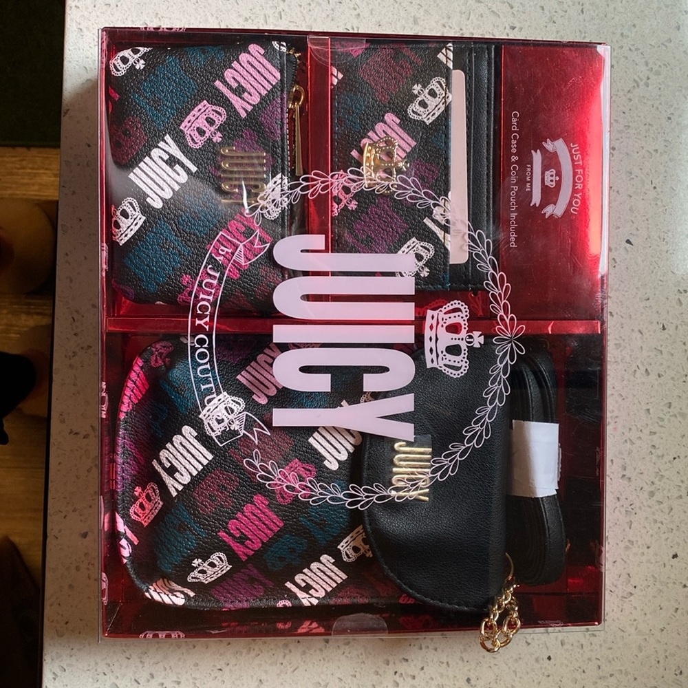 NWT Juicy Couture 3 pc “Cellie” giftset: Card case, Coin pouch/purse, cross body